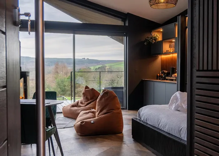 The Squirrel Alpstuga Sneaton