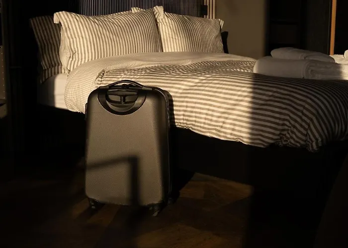 The Squirrel Chalet *